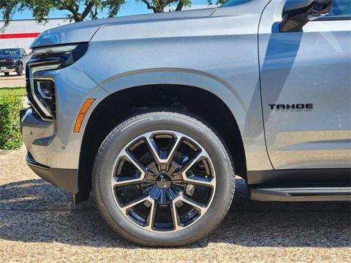 2025 Chevrolet Tahoe RST