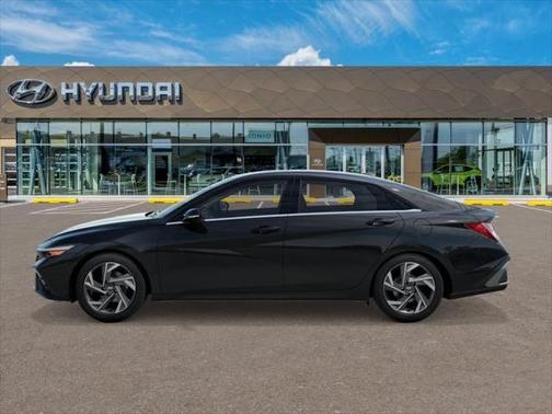 2025 Hyundai ELANTRA HEV Limited