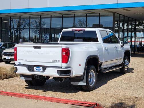 2026 Chevrolet Silverado 3500 High Country