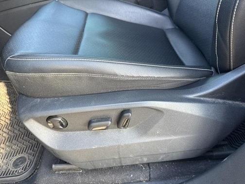 2020 Volkswagen Atlas Cross Sport 2.0T SE w/Technology