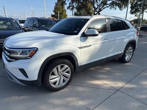 2020 Volkswagen Atlas Cross Sport 2.0T SE w/Technology