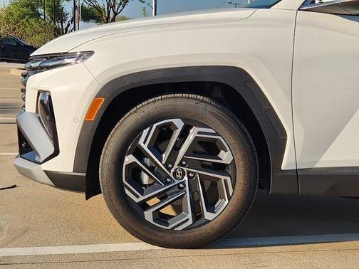 White Pearl 2025 Hyundai TUCSON Limited