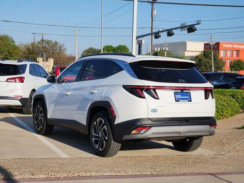 White Pearl 2025 Hyundai TUCSON Limited