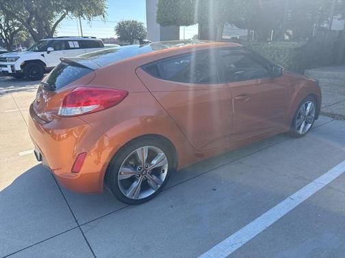2016 Hyundai Veloster Base