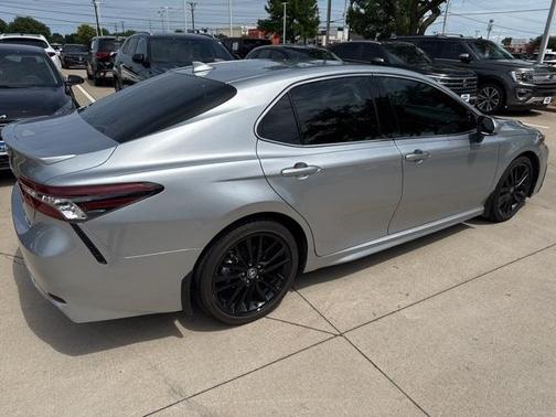 2023 Toyota Camry Hybrid XSE