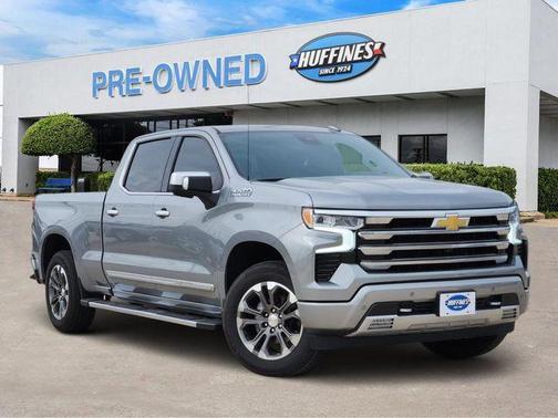Sterling Gray Metallic 2025 Chevrolet Silverado 1500 High Country