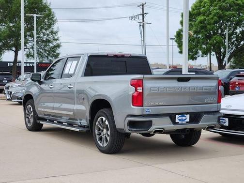 Sterling Gray Metallic 2025 Chevrolet Silverado 1500 High Country
