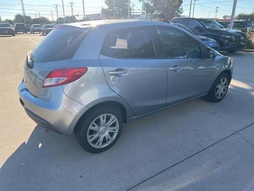 2014 Mazda Mazda2 Sport