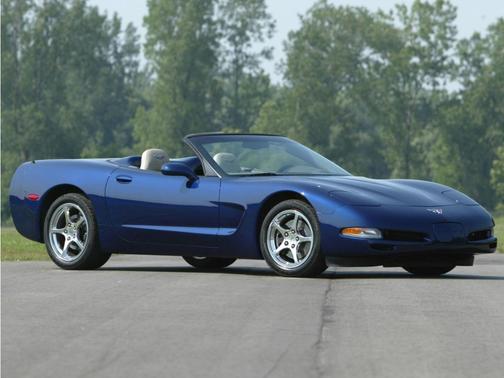 Le Mans Blue Metallic 2004 Chevrolet Corvette Base