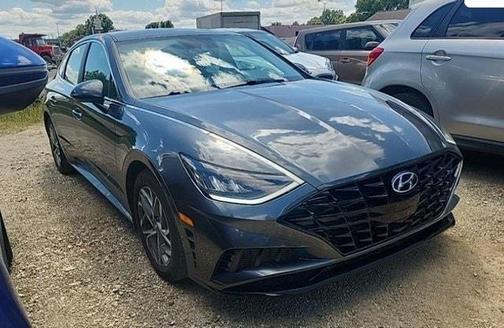 2022 Hyundai SONATA SEL
