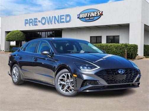2022 Hyundai SONATA SEL