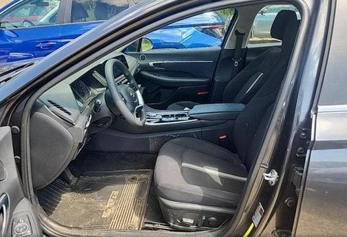2022 Hyundai SONATA SEL
