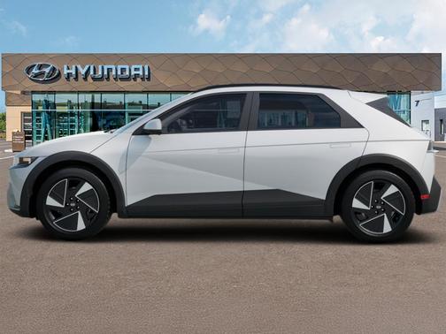 2025 Hyundai IONIQ 5 SEL