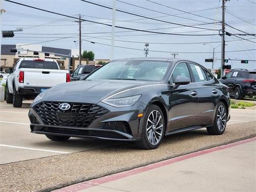 2022 Hyundai SONATA Limited