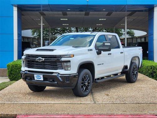 2025 Chevrolet Silverado 2500 Custom