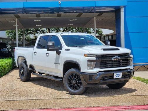 2025 Chevrolet Silverado 2500 Custom