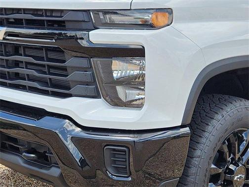 2025 Chevrolet Silverado 2500 Custom