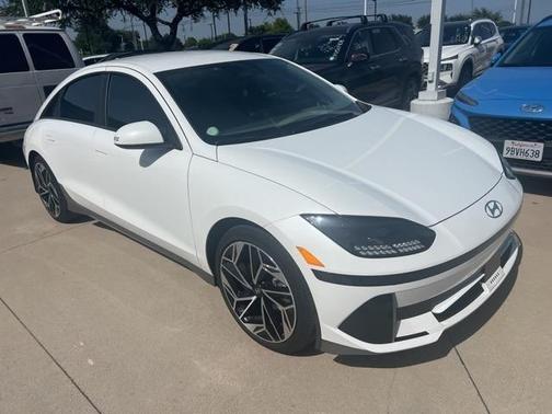 2024 Hyundai IONIQ 6 SEL
