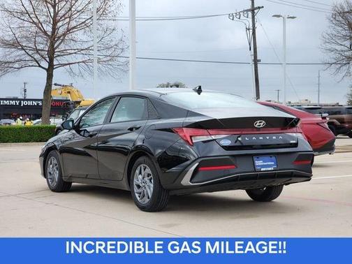 2025 Hyundai ELANTRA HEV Blue