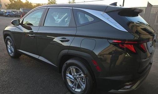 2025 Hyundai TUCSON SE