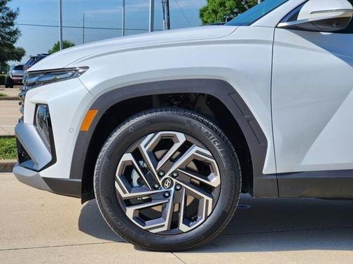 Pearl 2025 Hyundai TUCSON Hybrid Limited