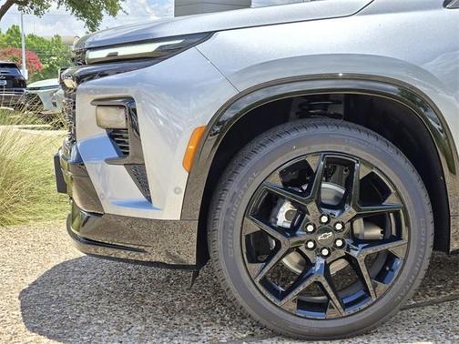 2025 Chevrolet Traverse RS