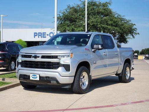 Silver Ice Metallic 2022 Chevrolet Silverado 1500 RST
