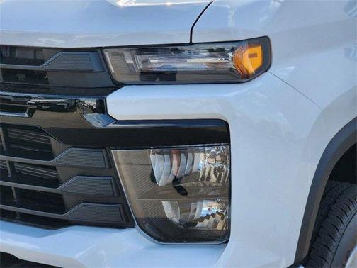 2025 Chevrolet Silverado 2500 WT
