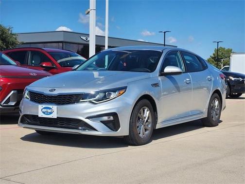 2019 Kia Optima LX