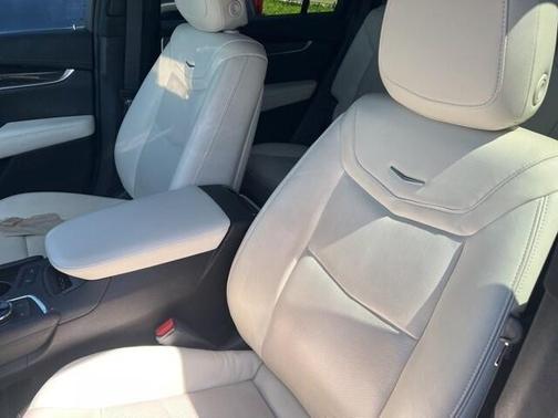 2023 Cadillac XT6 Sport AWD