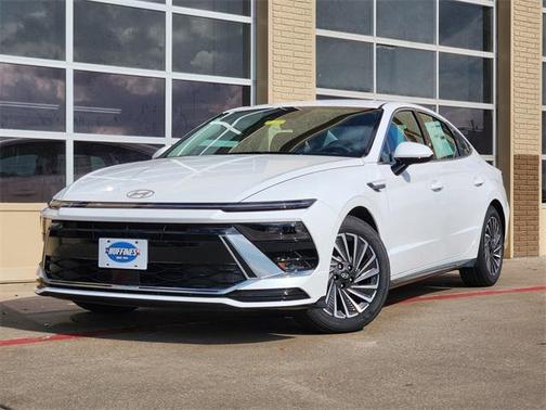 2025 Hyundai SONATA Hybrid SEL