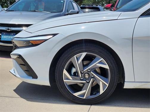 2025 Hyundai ELANTRA HEV Limited