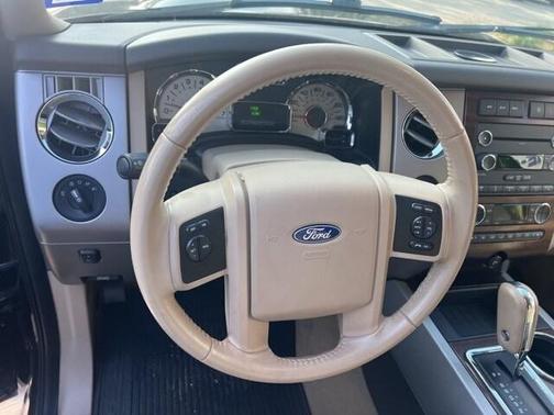 2012 Ford Expedition XLT