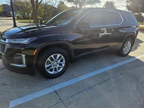 2023 Chevrolet Traverse LS