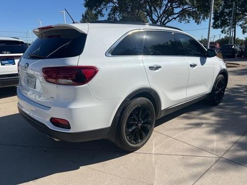 2019 Kia Sorento S