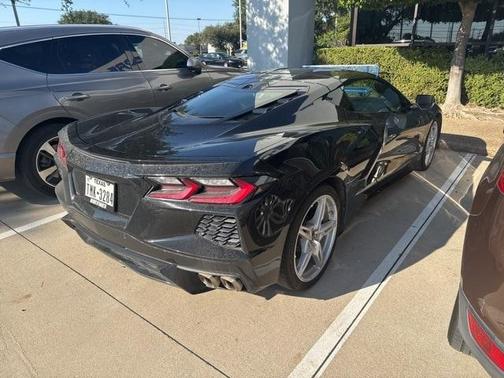 2023 Chevrolet Corvette Stingray w/2LT