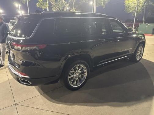 2021 Jeep Grand Cherokee L Summit