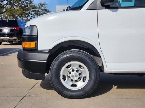 2023 Chevrolet Express 2500 Work Van