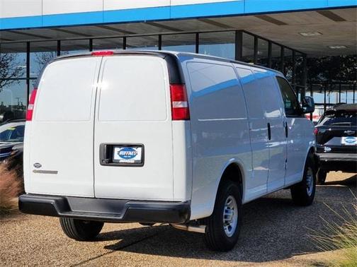 2024 Chevrolet Express 2500 Work Van