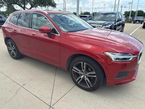2019 Volvo XC60 T5 Momentum