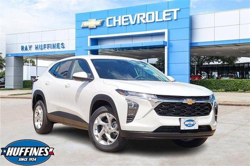 2025 Chevrolet Trax LS