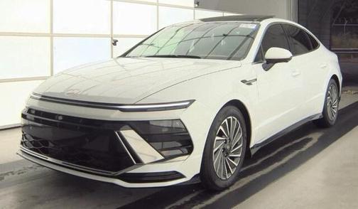 2025 Hyundai SONATA Hybrid Limited