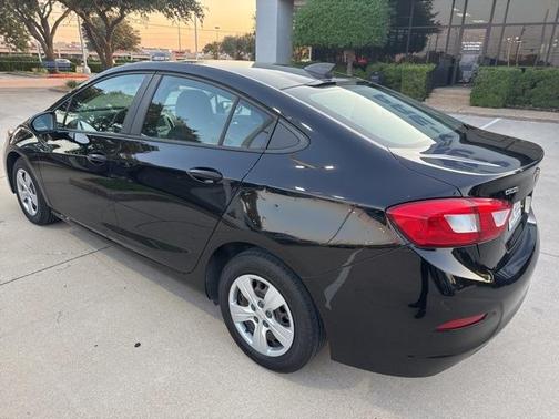 2018 Chevrolet Cruze LS
