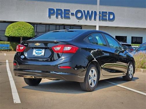 2018 Chevrolet Cruze LS