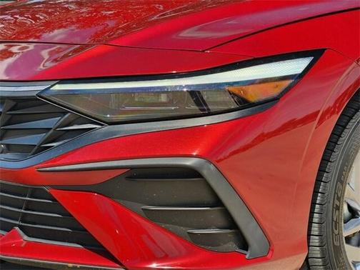 2024 Hyundai ELANTRA HEV Blue
