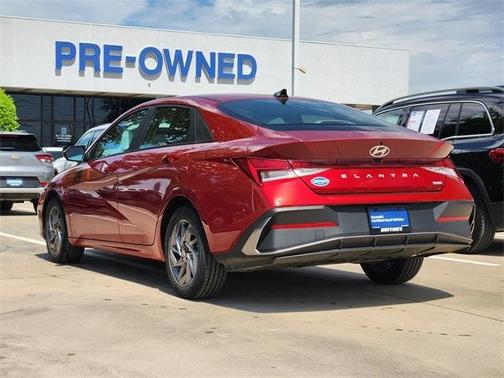 2024 Hyundai ELANTRA HEV Blue