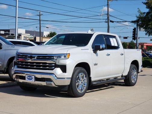 Iridescent Pearl Tricoat 2022 Chevrolet Silverado 1500 LTZ