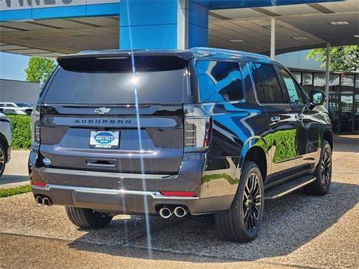 2025 Chevrolet Suburban Premier