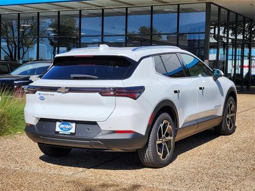 2026 Chevrolet Equinox EV LT 2