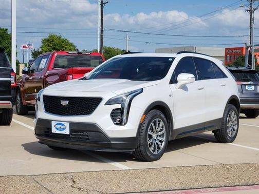 Crystal White Tri-Coat 2023 Cadillac XT4 Sport